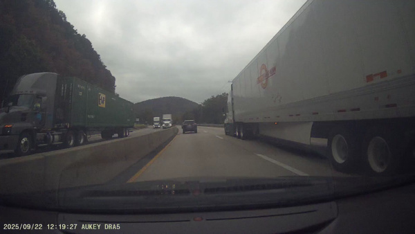 Image of US-22/322 about 10 miles north of Harrisburg, showing the heavy truck traffic along the riverside route.